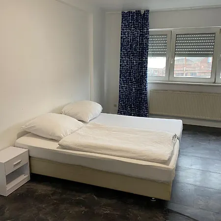 Alfa Frankfurt Hotell *