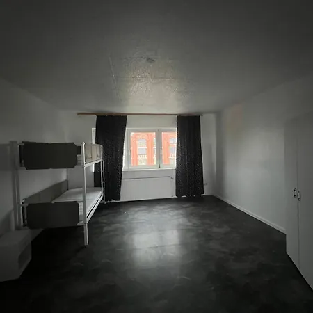 מלון Alfa Frankfurt *